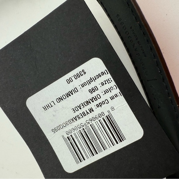 MCM Reversible Diamond Logo Belt - Picture 4 of 4